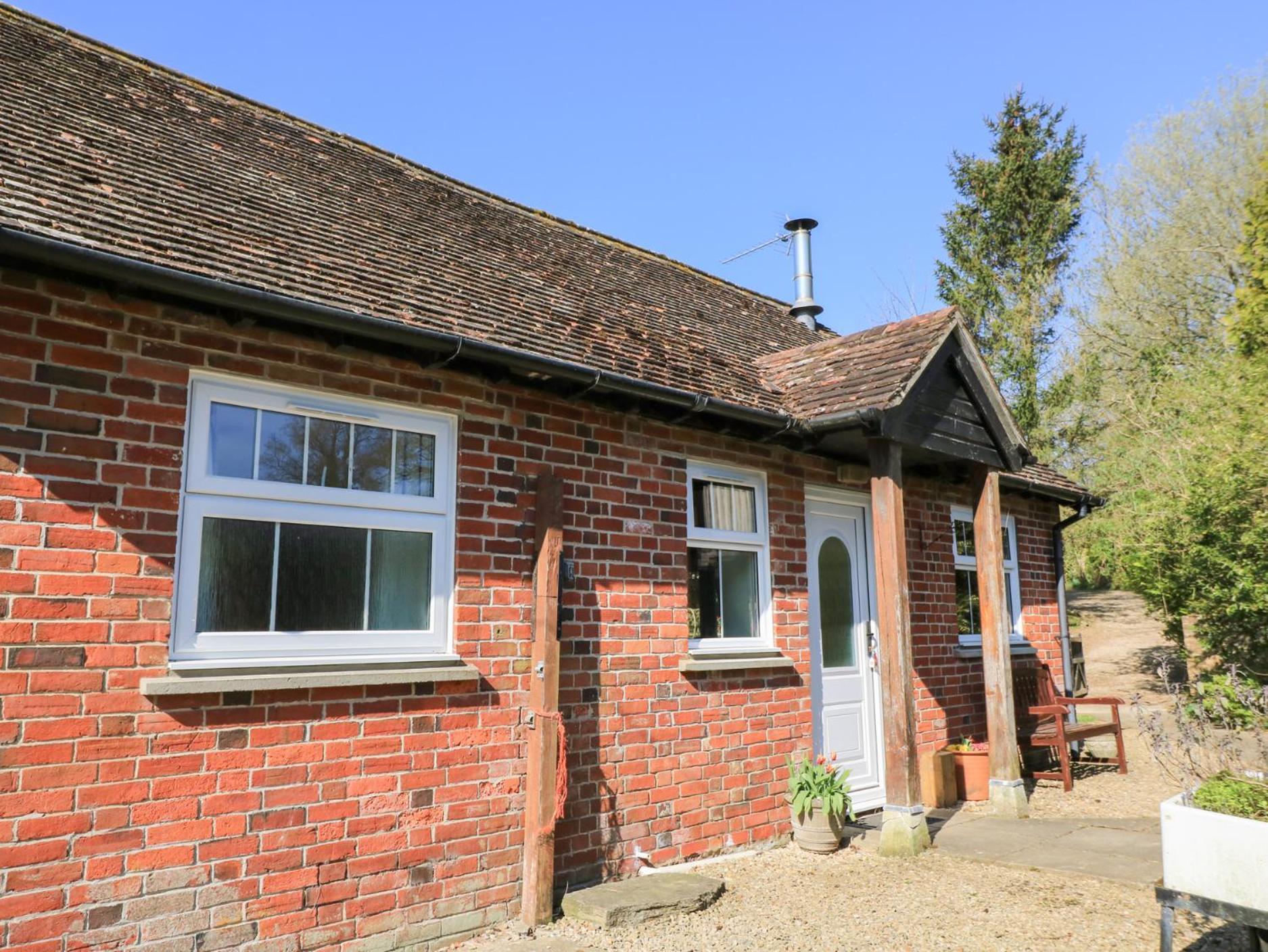 Grist Mill Cottage Fontmell Magna Exterior photo